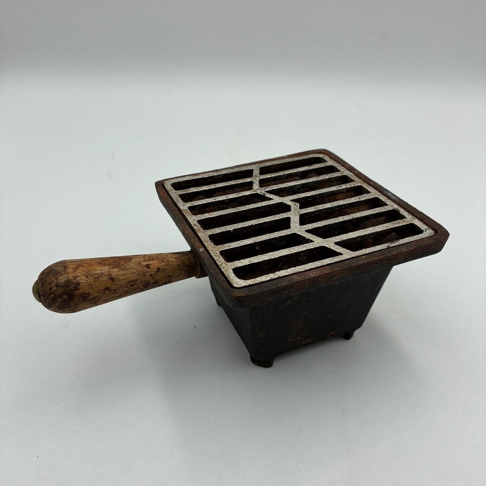 Antique Cast Iron Mini Hibachi Grill Tabletop Brazier Primitive Wood Handle